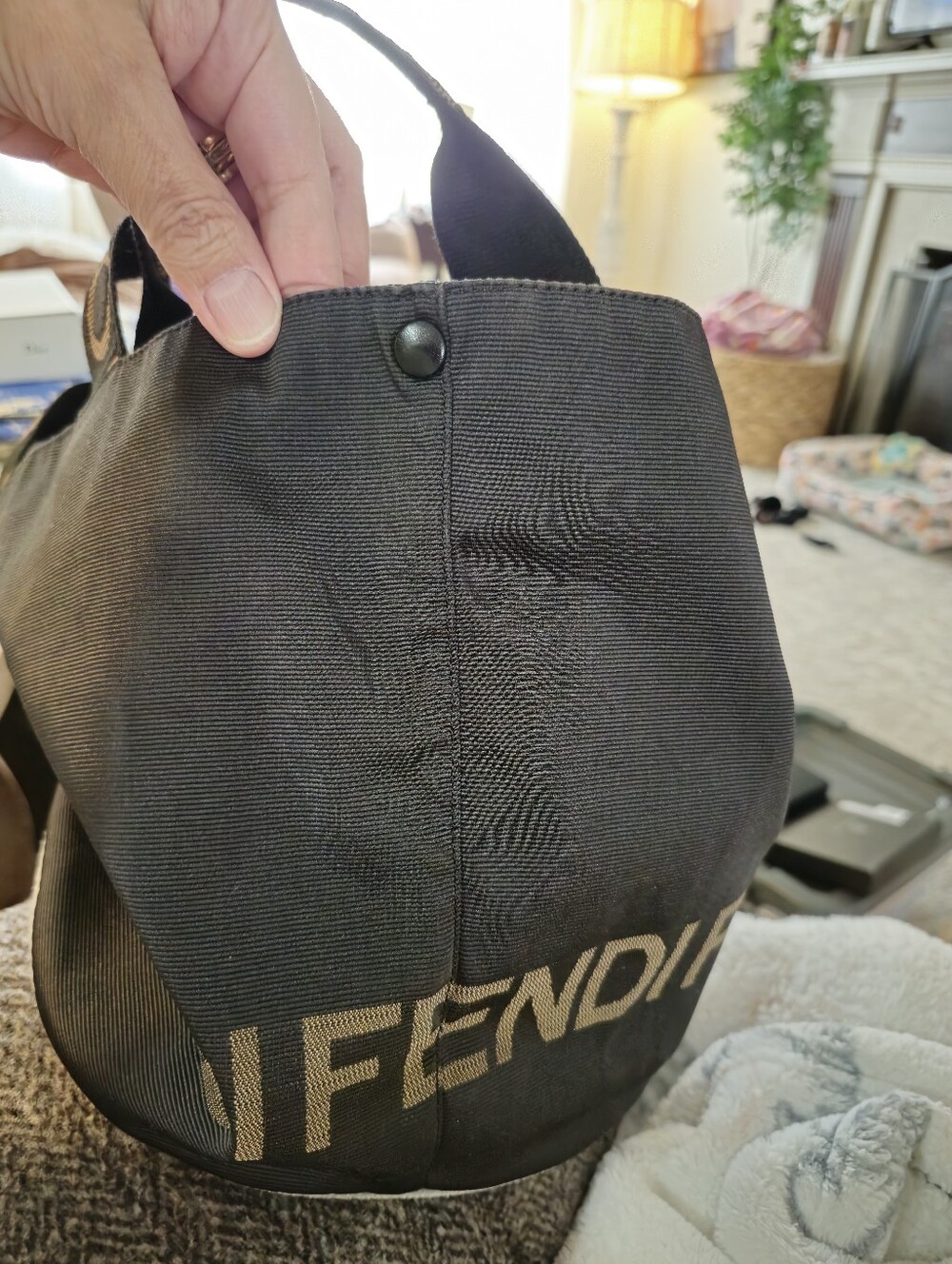 Fendi Navy and Gold Logo Bucket Bag - Picture 9 of 9